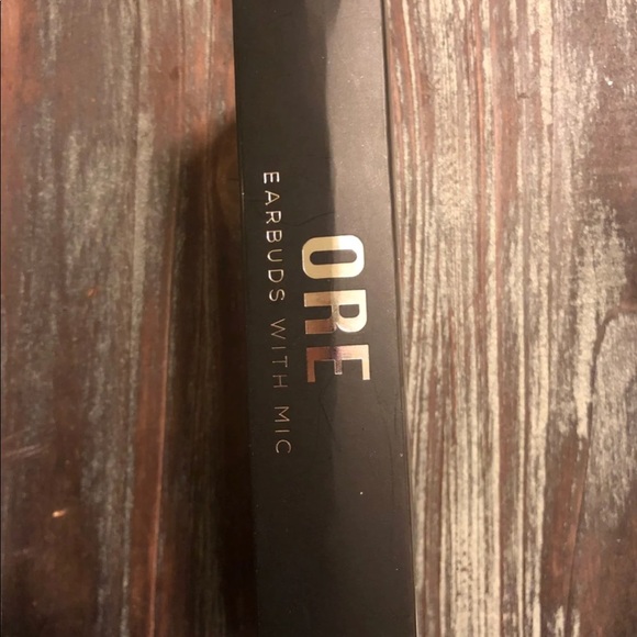 PrimeAudio ORE Earbuds with Mic - Picture 4 of 4